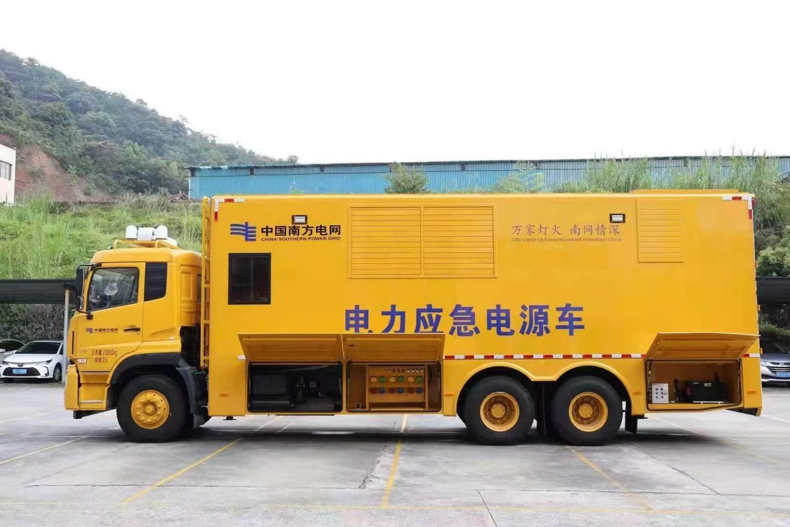 鲁山安康大型柴油发电机发电车UPS电源出租租赁